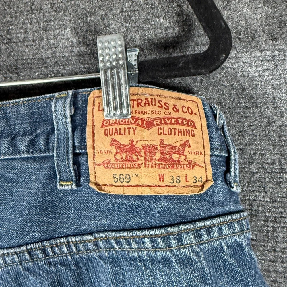 Levis 569 Loose Straight Leg Jeans Blue Denim Medium Wash Mens 38x34 **Read